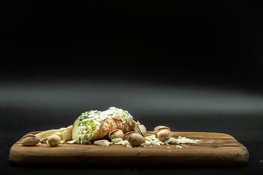 Cannoli I Gefüllte Gebäckrollen Pistazie