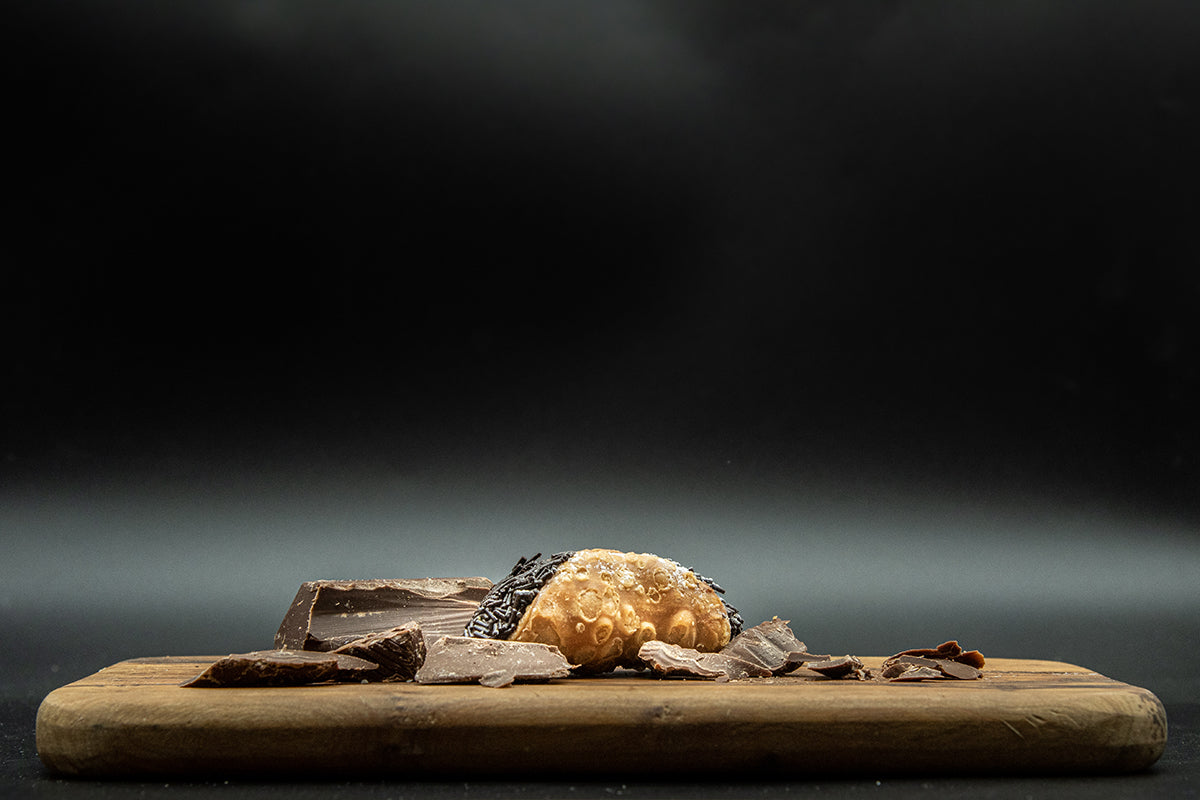 Cannoli I Gefüllte Gebäckrollen Vollmilchschokolade